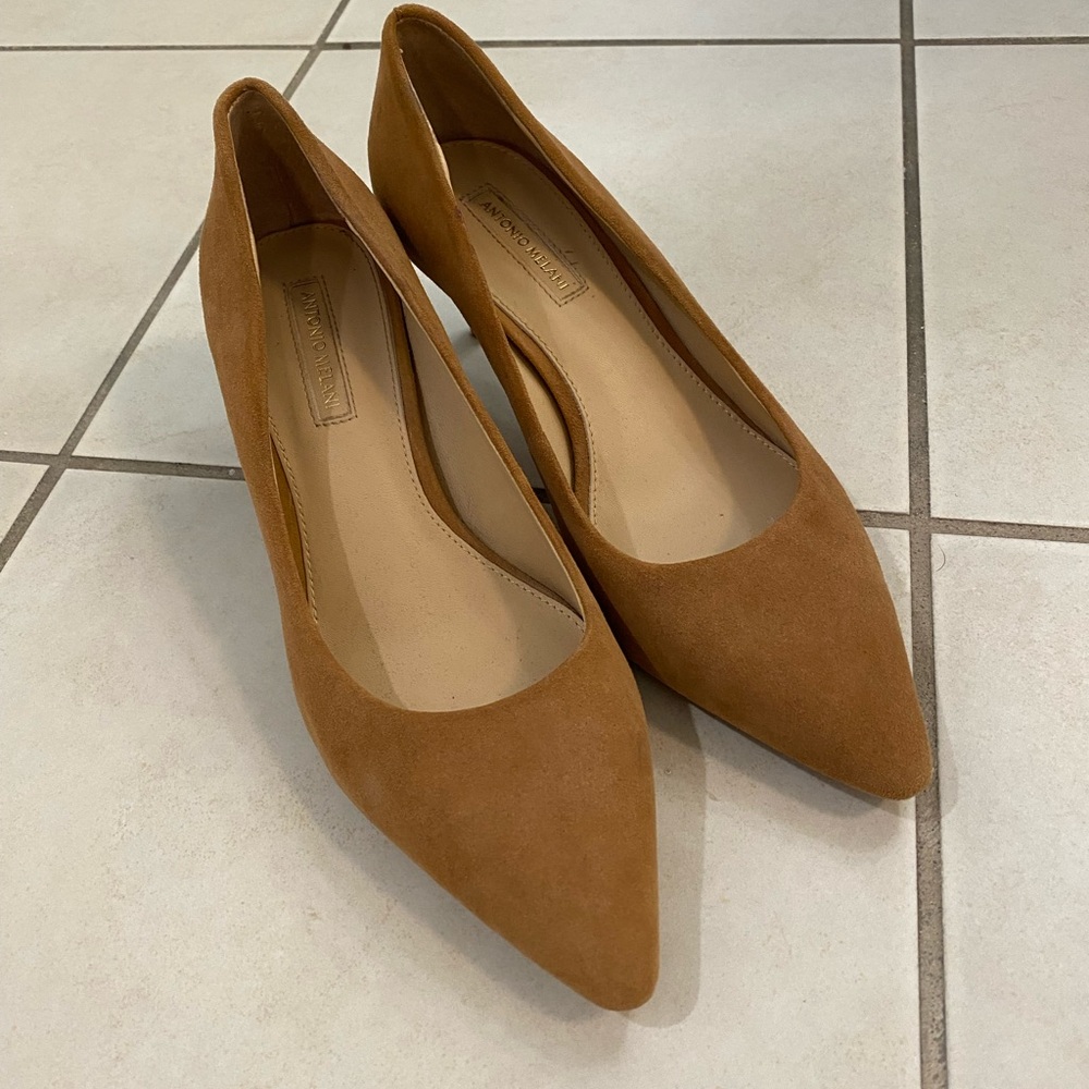 Beautiful Brown Suede Women's Pumps Antonio Melani